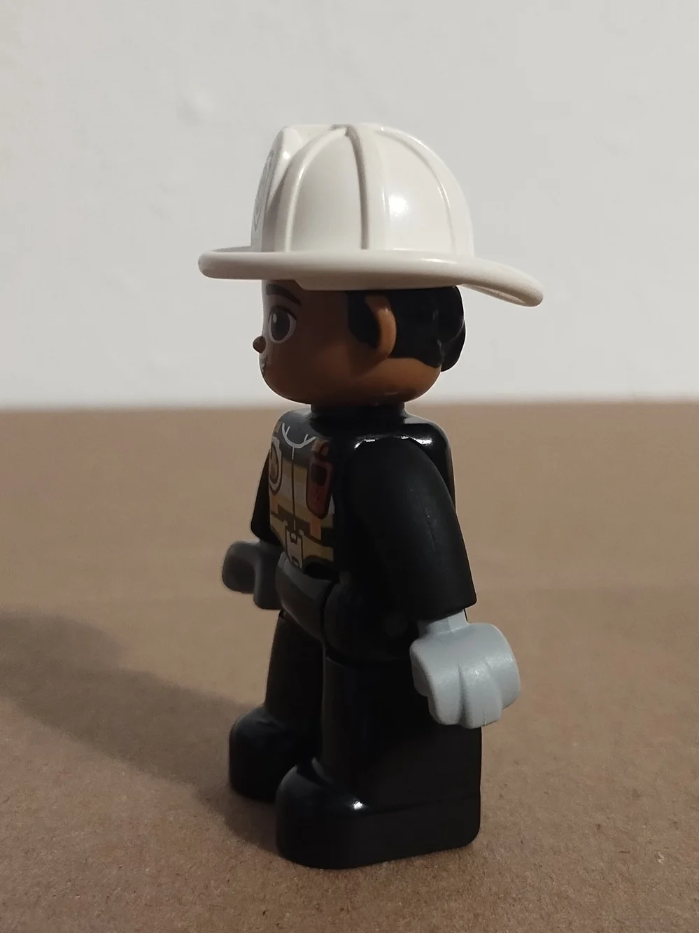 Lego Duplo Figure Fireman white hat (fire on hat) black uniform